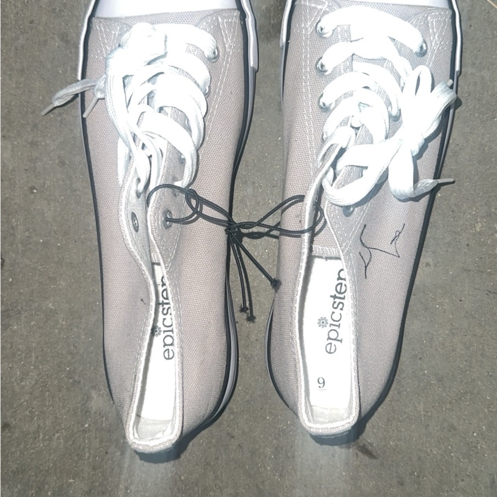 Women's Gray Canvas Sneakers